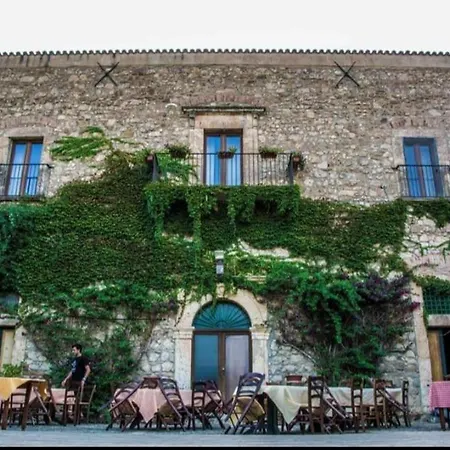 Feudo Tudia Farm stay Resuttano